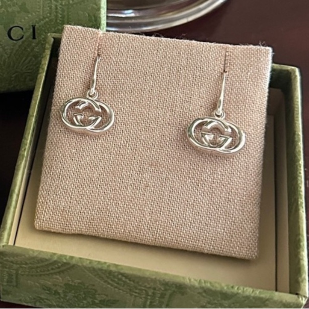 NWT Gucci interlocking GG sterling silver earrings with pouch and box